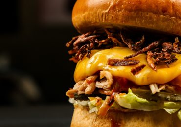 Como Restaurantes e Hamburguerias Podem Lucrar Mais no Dia do Hambúrguer