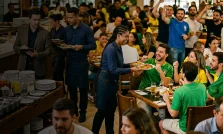 Foodservice em 2026: como Copa do Mundo e feriados impactam vendas, tráfego e planejamento estratégico